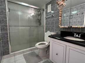 671 NE 195th St 425E, Miami FL 33179