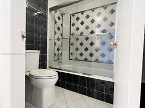 671 NE 195th St 425E, Miami FL 33179