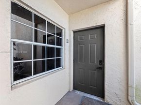 720 Cypress Ln F9, Deerfield Beach FL 33064