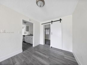 2520 NW 2nd Dr, Pompano Beach FL 33064