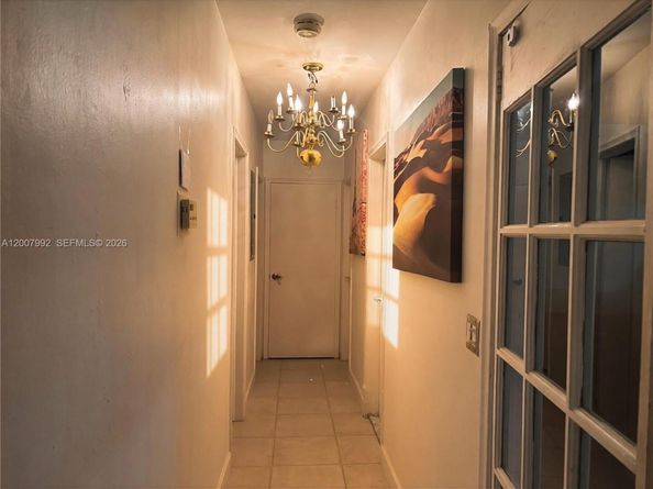 5306 Roosevelt St, Hollywood FL 33021