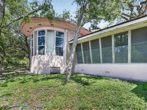 1126 SE 2nd Ave, Fort Lauderdale FL 33316
