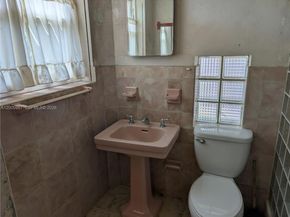 1126 SE 2nd Ave, Fort Lauderdale FL 33316