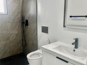 316 N 61st Ave, Hollywood FL 33024