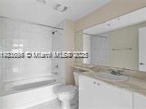 2775 NE 187th St 312, Aventura FL 33180