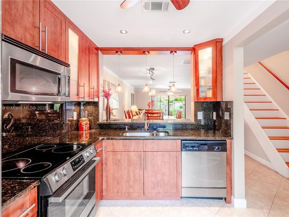 3024 S Oakland Forest Dr 3101, Oakland Park FL 33309