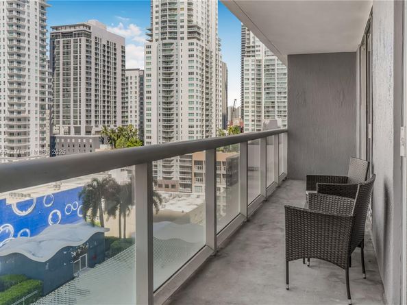 50 Biscayne Blvd 1505, Miami FL 33132