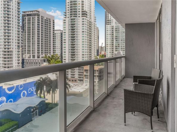 50 Biscayne Blvd 1505, Miami FL 33132