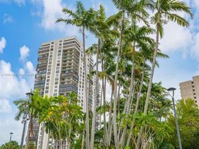 2333 Brickell Ave PH208, Miami FL 33129