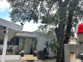 1531 NW 26th Ave, Miami FL 33125