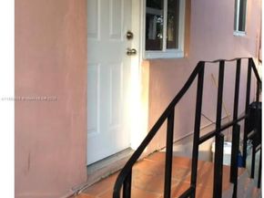 1531 NW 26th Ave, Miami FL 33125