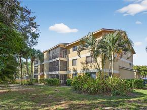 3001 N Oakland Forest Dr 302, Oakland Park FL 33309