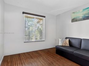 3001 N Oakland Forest Dr 302, Oakland Park FL 33309