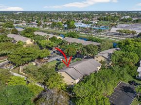 3001 N Oakland Forest Dr 302, Oakland Park FL 33309