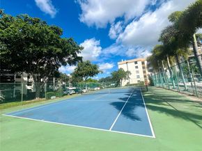 6190 Woodlands Blvd 517, Tamarac FL 33319