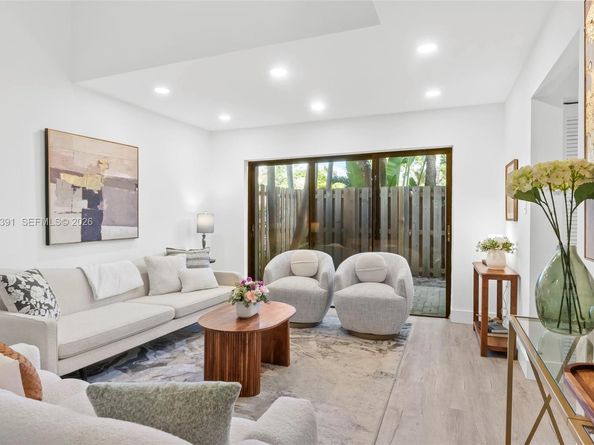 311 City View Dr, Fort Lauderdale FL 33311