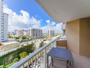 1980 S Ocean Dr 7A, Hallandale Beach FL 33009