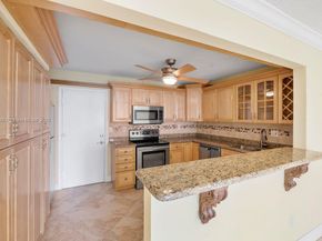 1401 S Ocean Dr PH2, Hollywood FL 33019