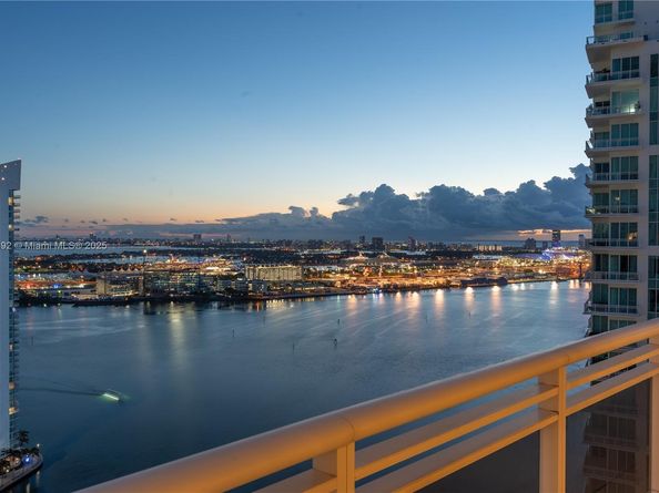 901 Brickell Key Blvd 3607, Miami FL 33131