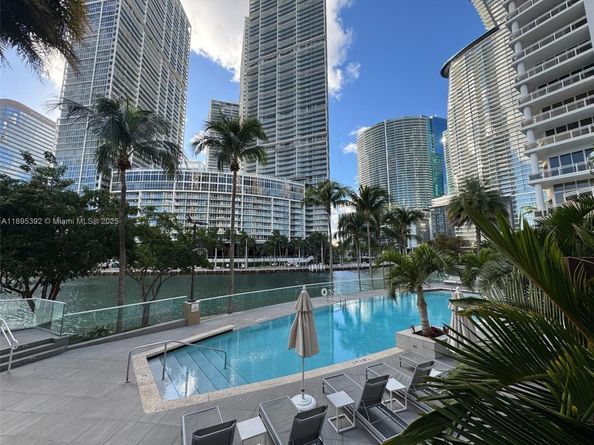 901 Brickell Key Blvd 3607, Miami FL 33131