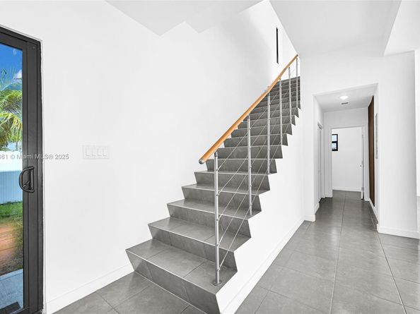 18750 SW 117th Ave, Miami FL 33177