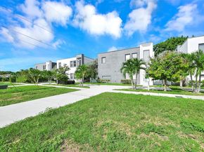 18750 SW 117th Ave, Miami FL 33177