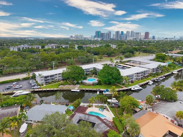 1200 SW 12th St 214, Fort Lauderdale FL 33315