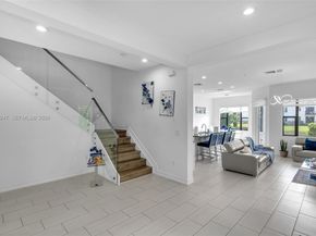 11778 SW 13th Ln, Pembroke Pines FL 33025