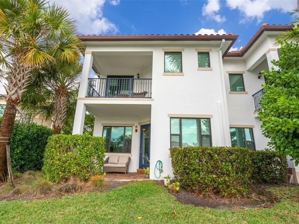 11778 SW 13th Ln, Pembroke Pines FL 33025