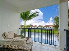 11778 SW 13th Ln, Pembroke Pines FL 33025
