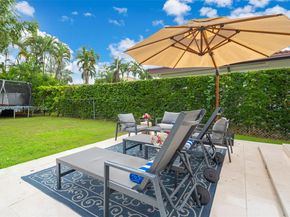 6235 Alton Rd, Miami Beach FL 33140
