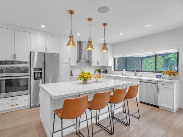 6235 Alton Rd, Miami Beach FL 33140