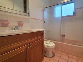 Undisclosed Address #A11819200, Hollywood FL 33020