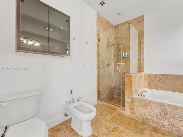 2924 Bridgeport Ave, Miami FL 33133
