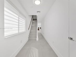 2924 Bridgeport Ave, Miami FL 33133