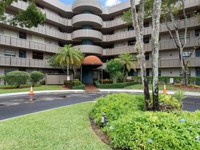1101 Colony Point Cir 307, Pembroke Pines FL 33026