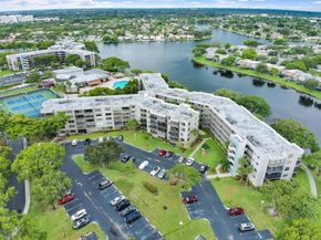 1101 Colony Point Cir 307, Pembroke Pines FL 33026