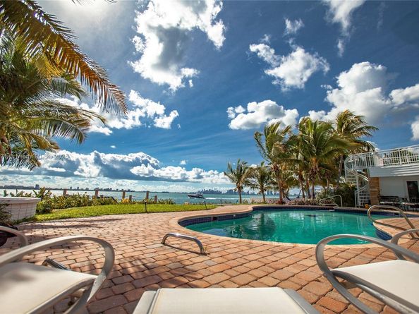 1750 Bay Dr, Miami Beach FL 33141