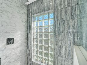 477 SE 17th Ter, Deerfield Beach FL 33441