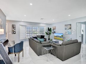 477 SE 17th Ter, Deerfield Beach FL 33441