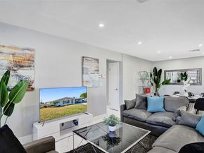 477 SE 17th Ter, Deerfield Beach FL 33441