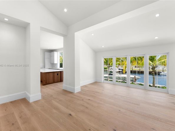1051 San Pedro Ave, Coral Gables FL 33156