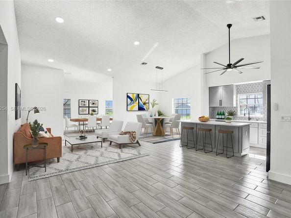 5287 Tiffany Anne Cir, West Palm Beach FL 33417