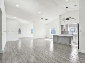 5287 Tiffany Anne Cir, West Palm Beach FL 33417