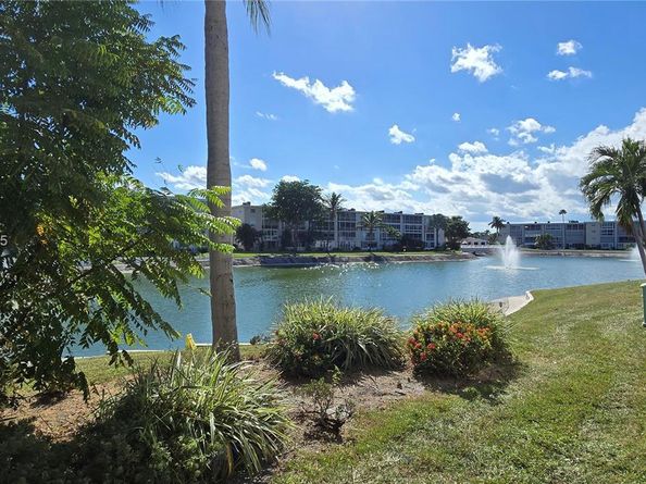 2616 N Garden Dr N 106, Lake Worth FL 33461