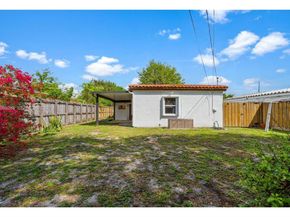 1482 NE 175th St, North Miami Beach FL 33162