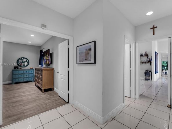 12019 SW 77th Ter, Miami FL 33183