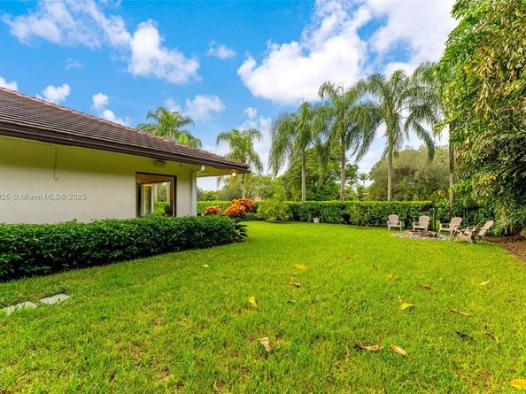 12019 SW 77th Ter, Miami FL 33183