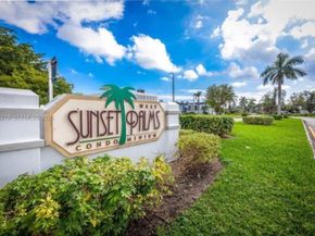 7250 SW 94th Pl B6, Miami FL 33173