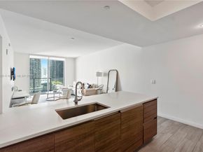 1100 S Miami Ave 2007, Miami FL 33130